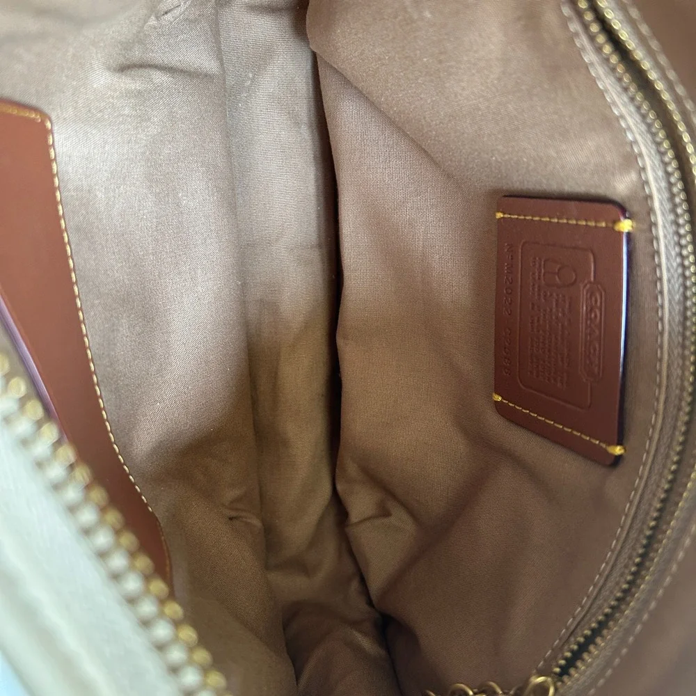 Coach Ergo C2588 Chalk White Signature Jacquard Leather‎ Shoulder Bag Excellent